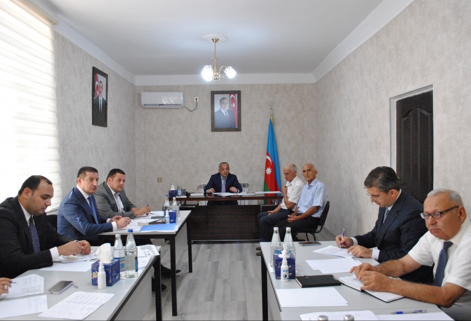 Dövlət Su Ehtiyatları Agentliyinin sədri Yevlax şəhərində vətəndaşlarla görüşüb