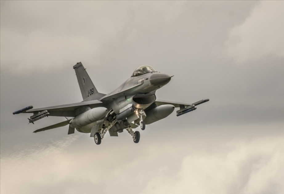 Les États-Unis donnent leur feu vert pour la livraison d'avions F-16 néerlandais à l'Ukraine
