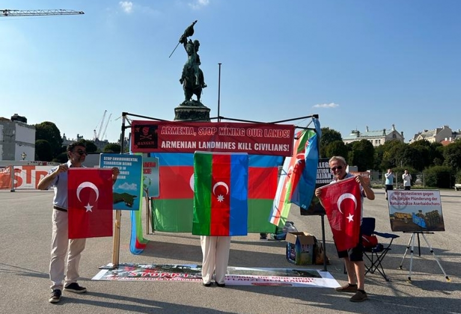 Vyanada Ermənistanın Azərbaycan ərazisindəki mina terroruna qarşı etiraz aksiyası təşkil olunub