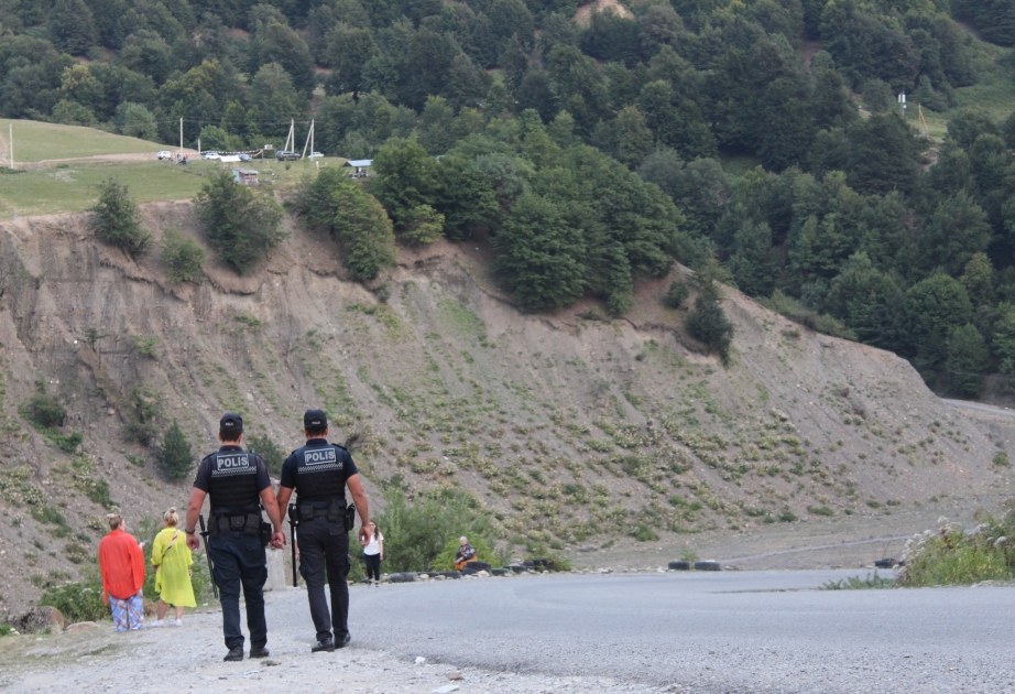 İstirahət zonalarında polis əməkdaşlarının fasiləsiz xidməti davam etdirilir