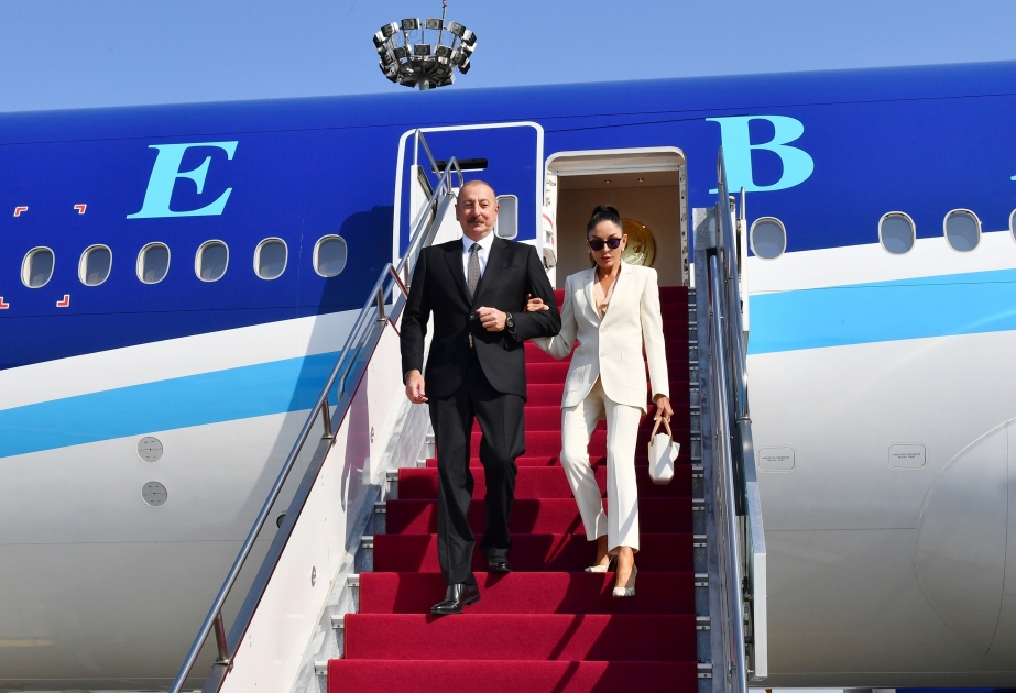 Aserbaidschans Präsident Ilham Aliyev ist zu Arbeitsbesuch in Ungarn eingetroffen VIDEO