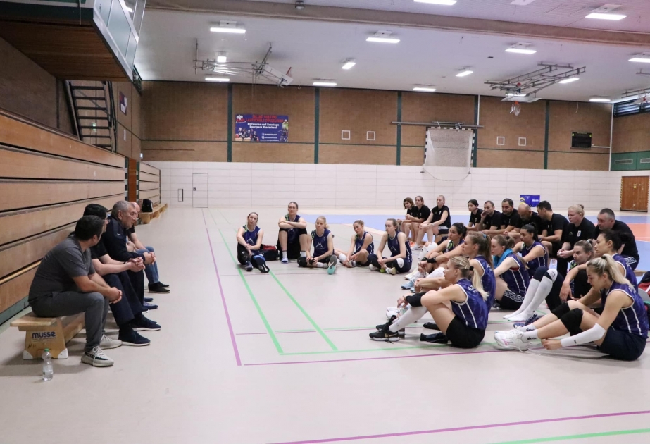 Azərbaycan Voleybol Federasiyasının rəhbərliyi yığmanın düşərgəsinə baş çəkib