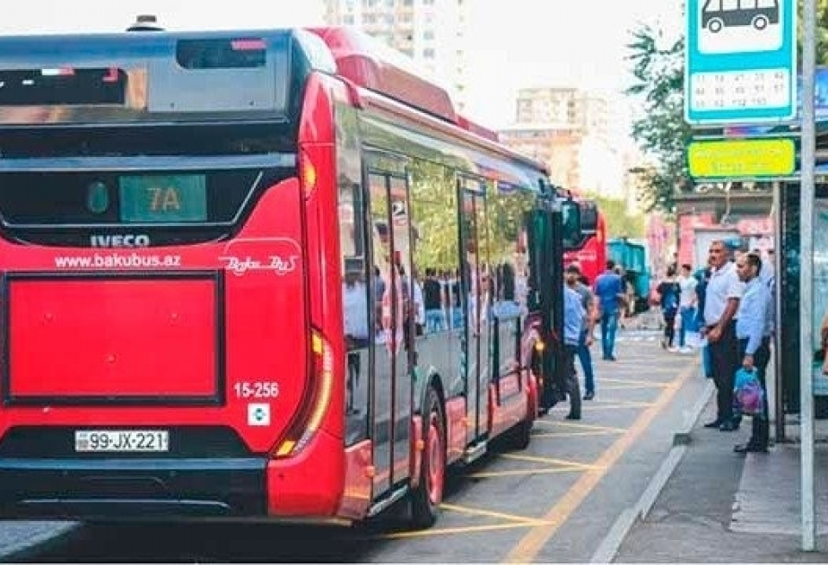 Paytaxtda avtobusların hərəkət intervalında gecikmələr müşahidə olunur