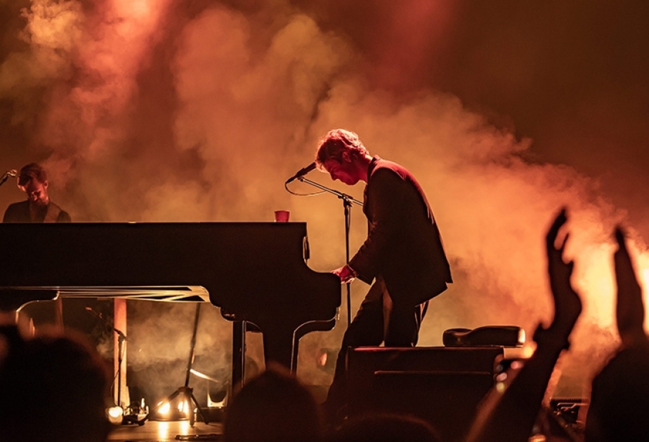 Dünyaşöhrətli müğənni Tom Odell Antalyada konsert verib