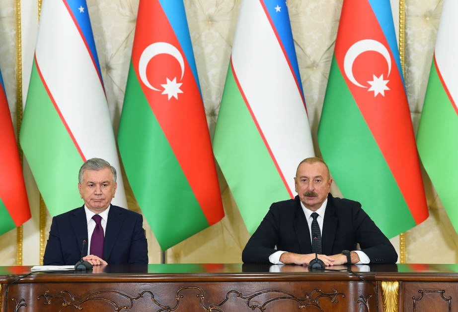 Президент Ильхам Алиев: Высоко ценим, что свой первый государственный визит после избрания Президентом Узбекистана Шавкат Мирзиёев совершил в Азербайджан