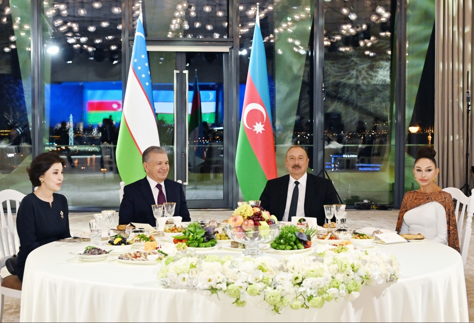 Bakou : un banquet d’Etat donné en l’honneur du président ouzbek  VIDEO