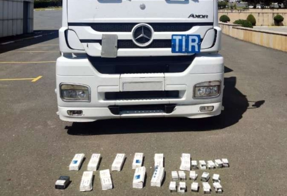 Gömrük nəzarətindən gizlədilən siqaretlər aşkar edilib