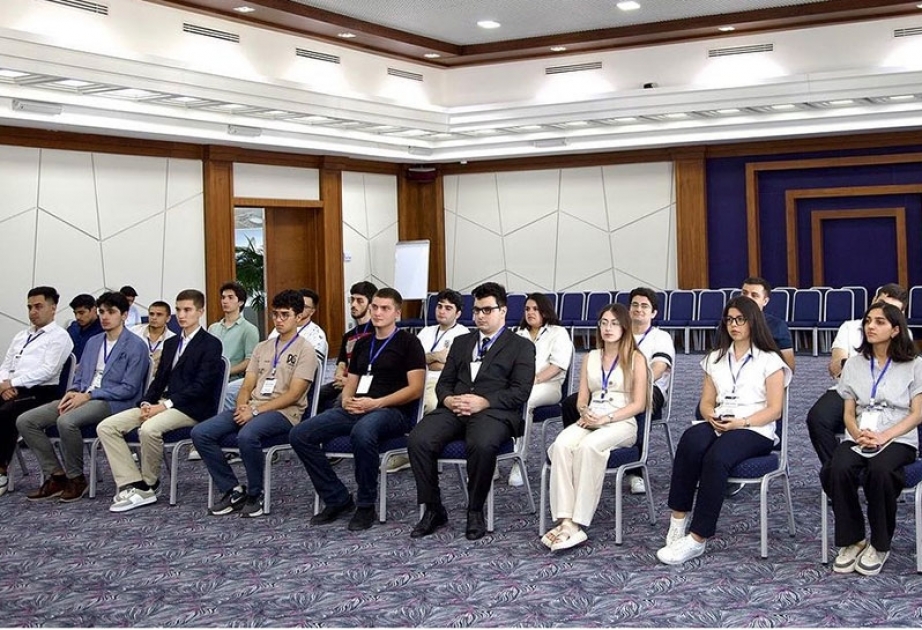 Beynəlxalq münasibətlər və diplomatiya üzrə ikinci yay məktəbi layihəsi yekunlaşıb