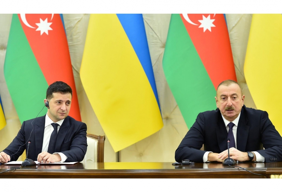 Президент Азербайджана: Мы и впредь готовы оказывать народу Украины необходимую помощь