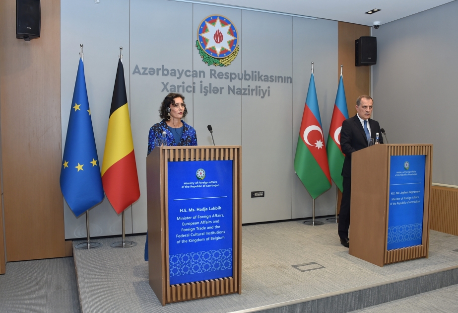 Ceyhun Bayramov: Humanitar yükün gətirilməsi istiqamətində Ermənistan siyasi manipulyasiya xəttini tutub