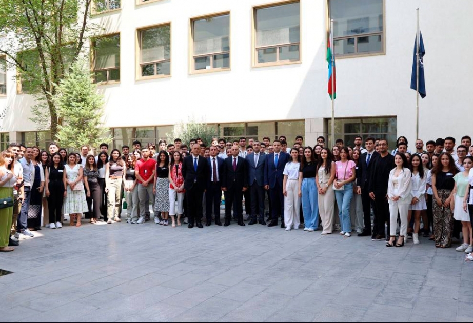 HTP çərçivəsində xaricdə təhsil almaq hüququ qazanan tələbələrlə görüş keçirilib