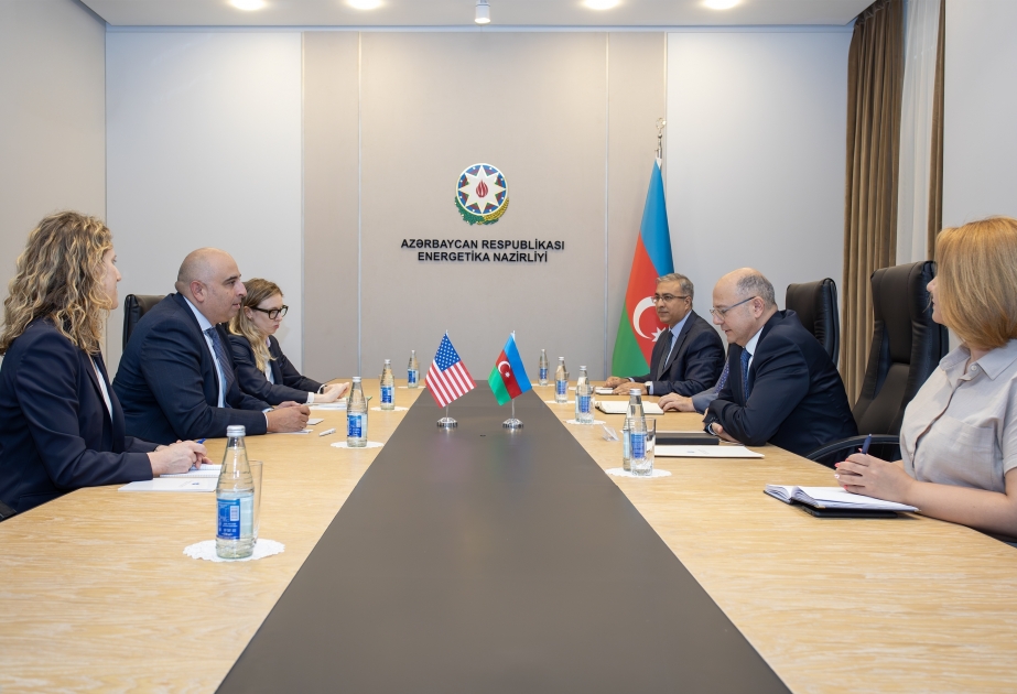 Azerbaiyán y EE.UU. discuten la cooperación energética