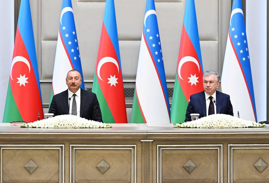 Azərbaycan-Özbəkistan münasibətləri Türk dünyasının birliyinə töhfədir -  Politoloq
