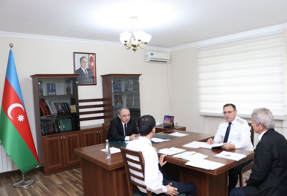 Baş prokuror Qax rayonunda vətəndaşlarla görüşüb