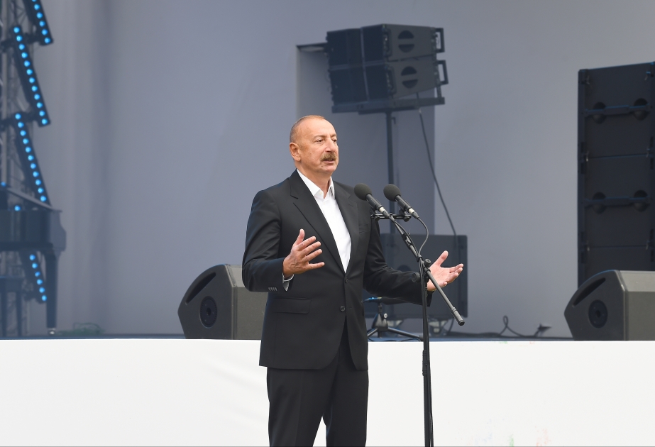 Prezident: Biz tarixi Zəfər çalaraq bütün dünyaya Azərbaycan xalqının gücünü, iradəsini göstərdik VİDEO