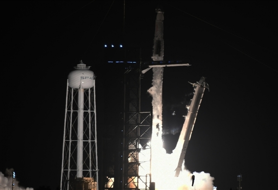 SpaceX capsule carrying 4 astronauts docks at International Space Station