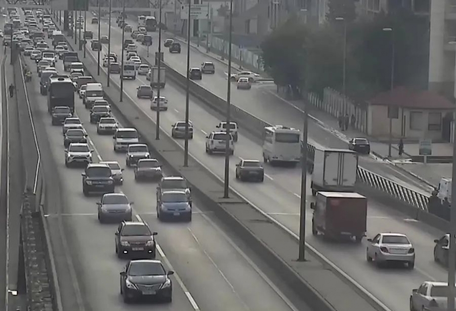 Bakıda hazırda sıxlıq müşahidə edilən yollar