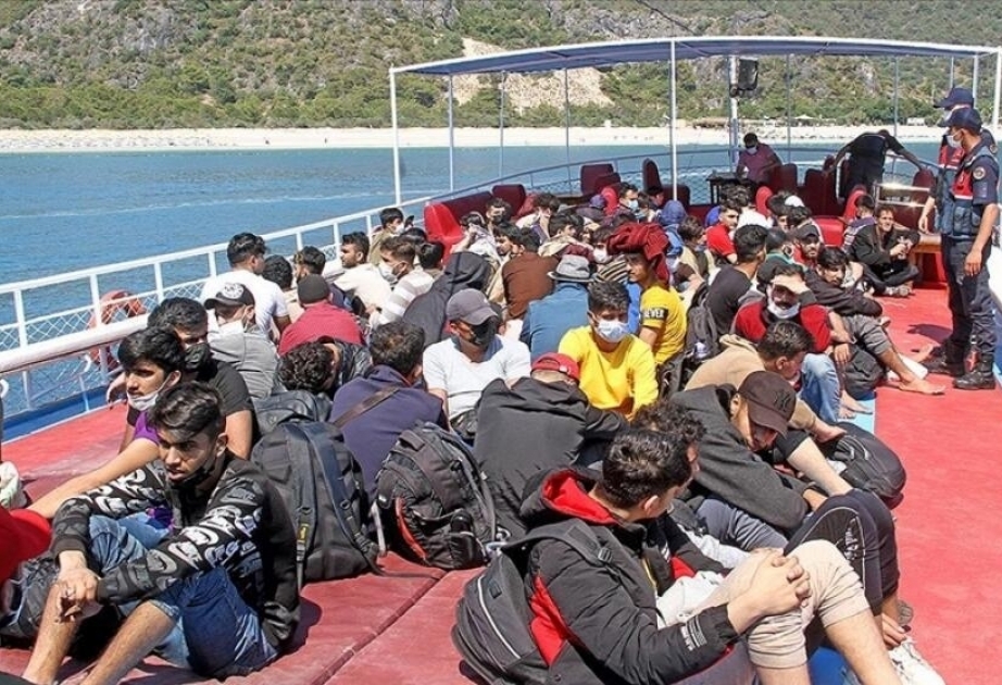 Record 3,000+ migrant arrivals in Italy on Saturday