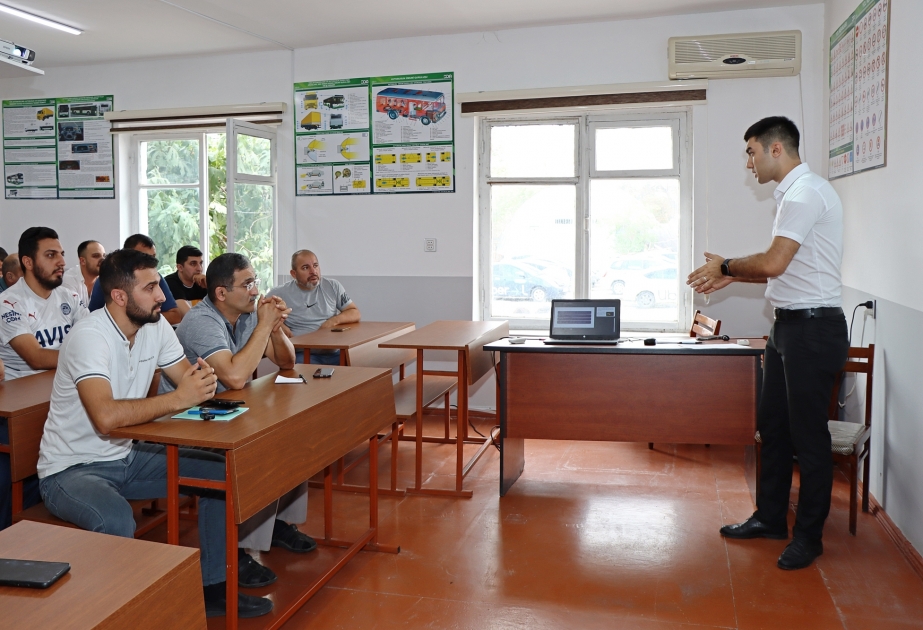 AYNA taksi sürücüləri üçün təlimlərə başlayıb