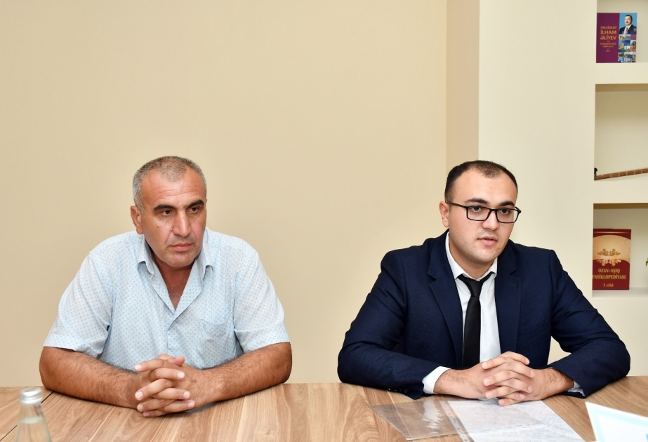 Mədəniyyət naziri Tovuzda vətəndaşlarla görüşüb