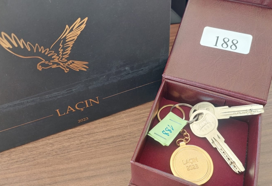 Laçından olan daha 13 ailə doğma yurduna qovuşub
