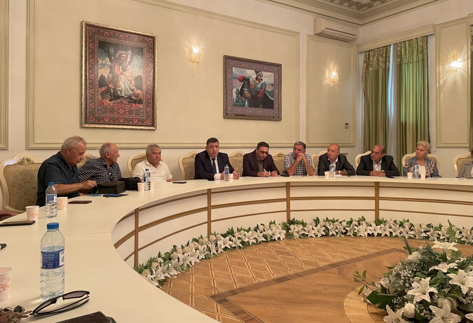 Azərbaycan Yazıçılar Birliyində “Ədəbiyyatın kinoya transferi” mövzusunda dinləmə keçirilib
