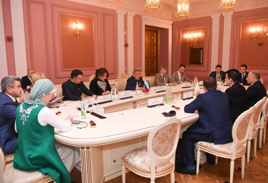 Le Président de la République du Tatarstan reçoit le Directeur général de l’ICESCO à Kazan