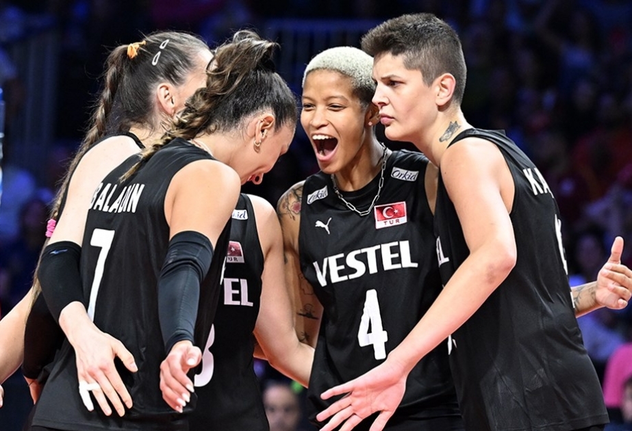 Türkiyənin qadın voleybolçuları Avropa çempionatının yarımfinalında