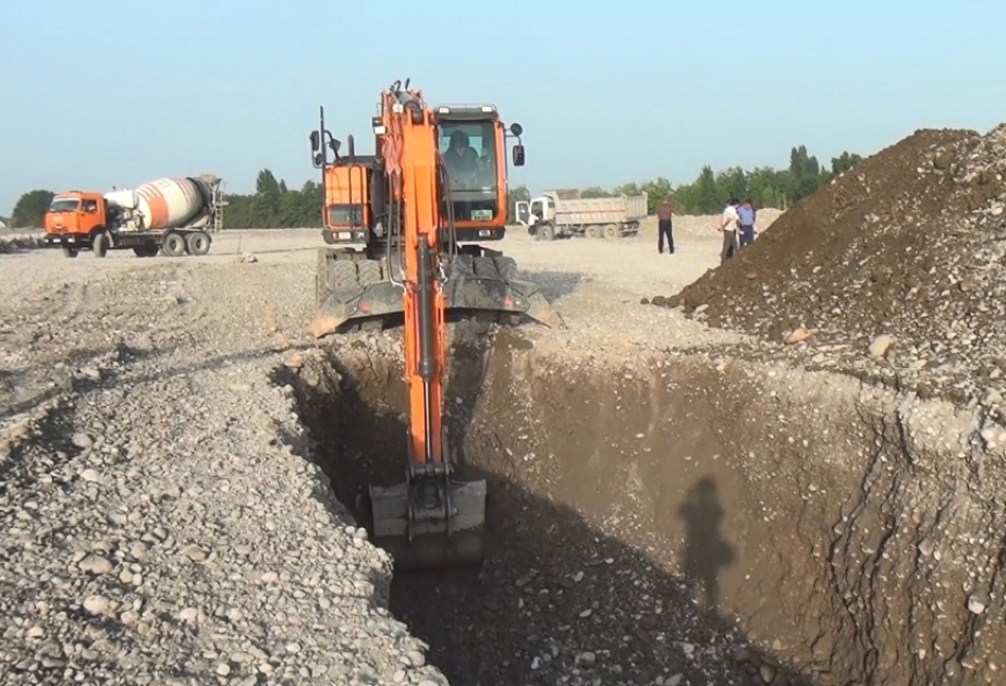 Qubada 68 min hektara yaxın əkin sahəsində suvarma aparılıb
