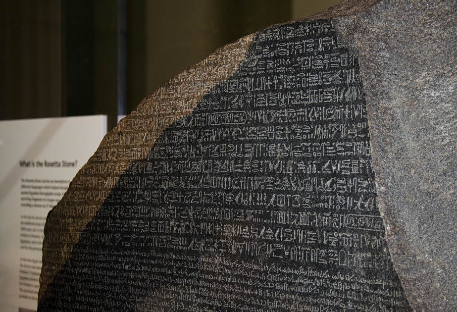 Misirə məxsus artefaktların qaytarılması üçün UNESCO-ya müraciət ünvanlanıb
