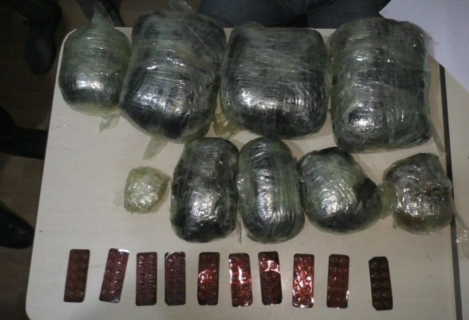 Cəlilabadda saxlanılan narkokuryerlərdən 13 kiloqramdan artıq narkotik vasitələr aşkarlanıb