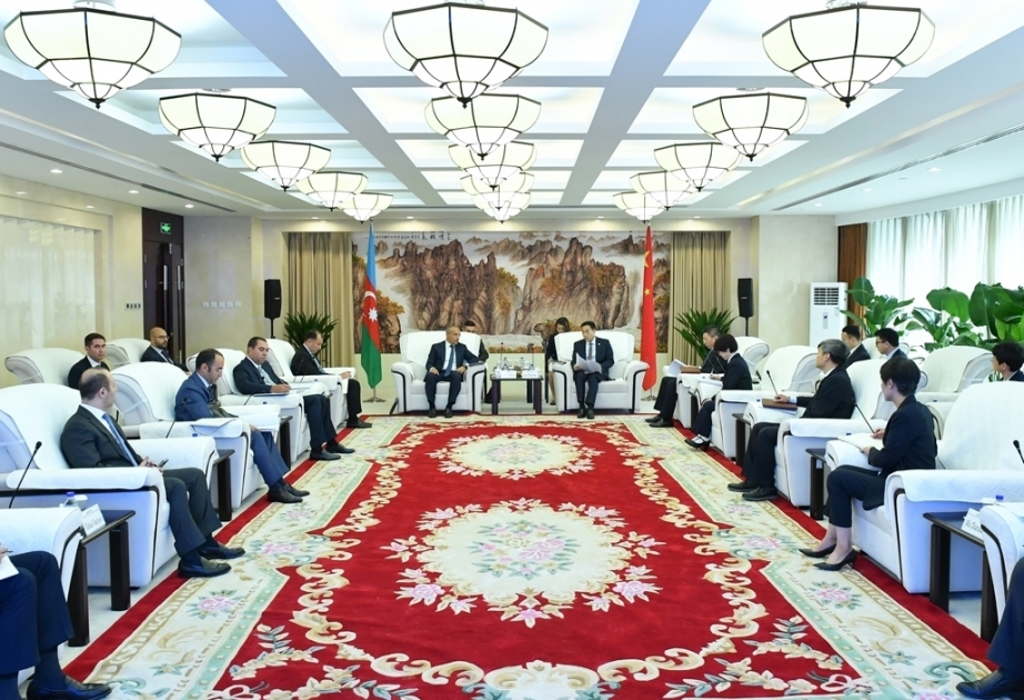 Azerbaijani delegation discuss expansion of cooperation with heads of Chinese companies