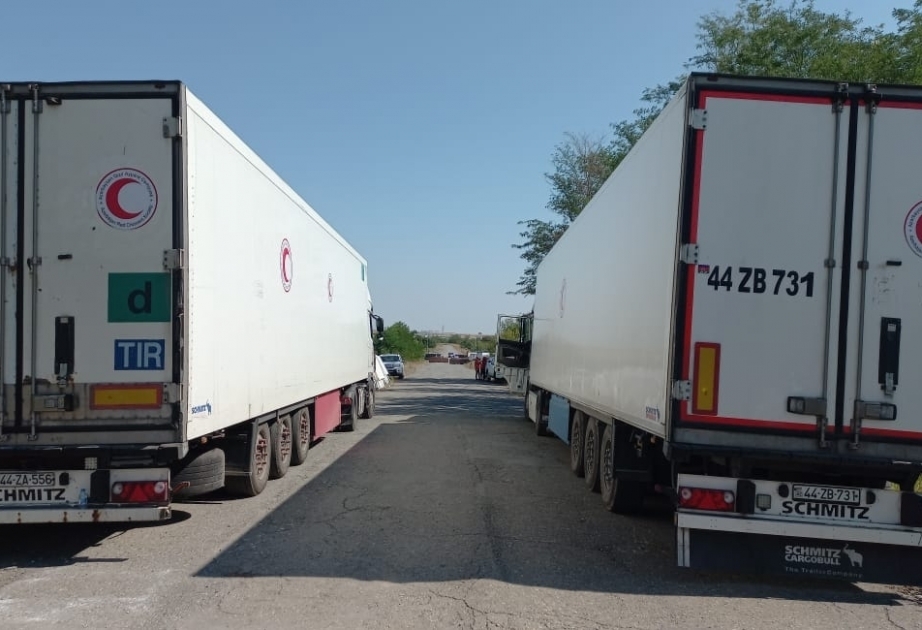Продовольственный груз, отправленный Азербайджанским обществом Красного Полумесяца, восьмые сутки ожидает на дороге Агдам–Ханкенди