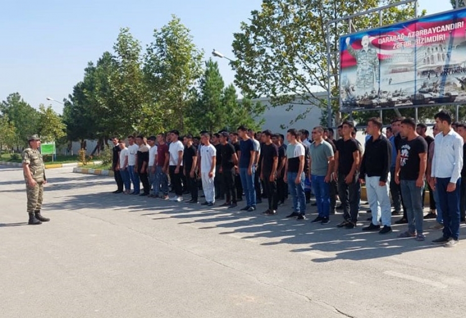 Hərbi vəzifəlilər ilə növbəti təlim toplanışı keçirilir