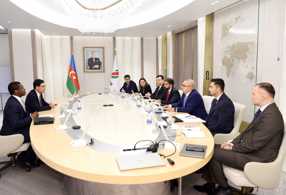 SOCAR-ın prezidenti “Brookfield” şirkətinin idarəedici partnyoru və Yaxın Şərq üzrə rəhbəri ilə görüşüb