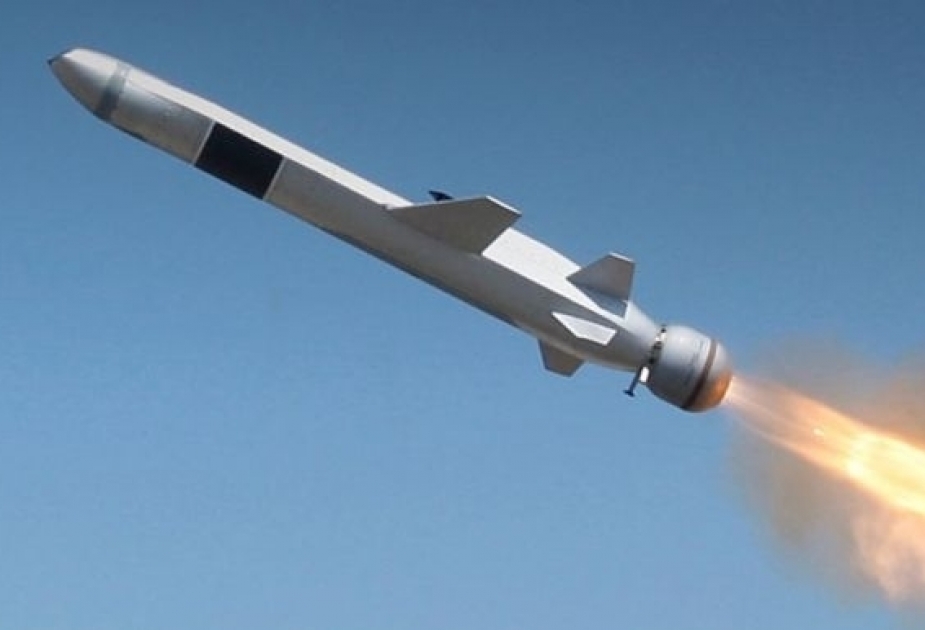 По Киеву выпущены крылатые и баллистические ракеты