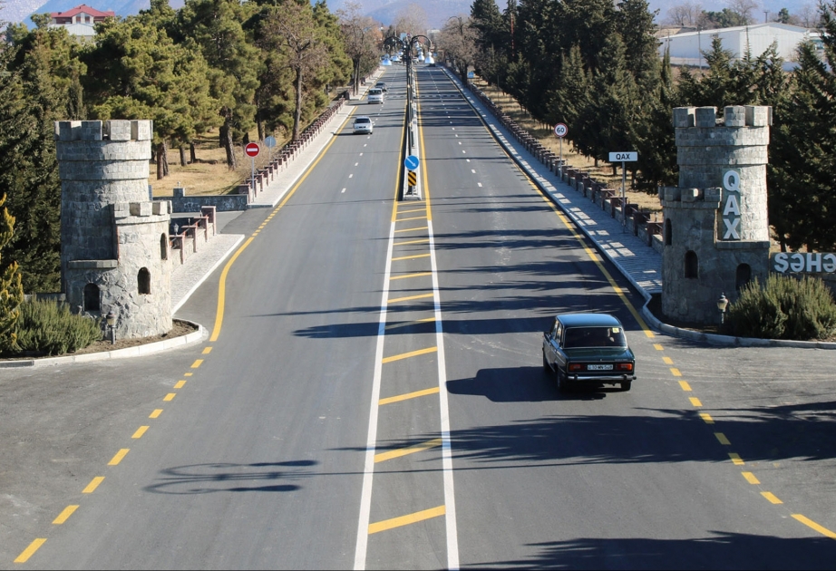 Qaxlı məzunlardan 7 nəfəri qəbul imtahanlarında 600 baldan yuxarı nəticə göstərib