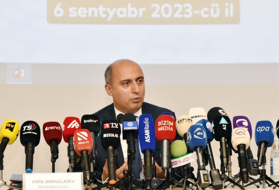 Elm və təhsil naziri: Bazarda məktəbli formasının çatışmazlığı problemi yoxdur
