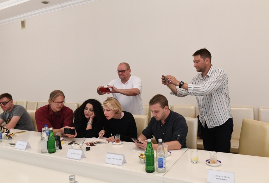 Иностранные журналисты проинформированы о процессе Великого возвращения