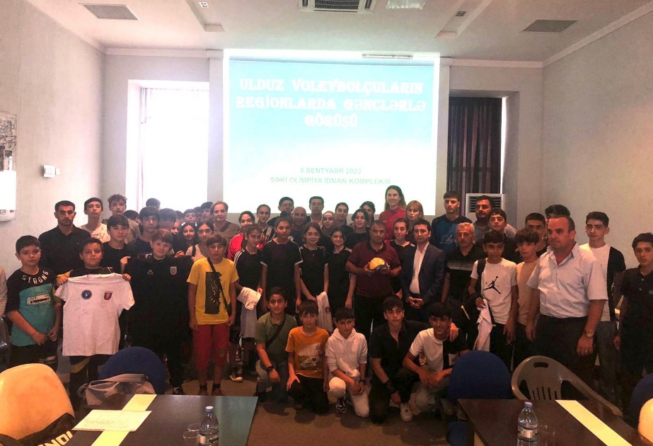 Voleybolçularımız Şəkidə uşaq və yeniyetmə idmançılarla görüşüblər