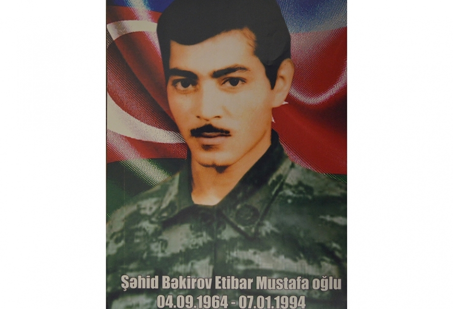 Şəhid Etibar Bəkirova məxsus materiallar Tarix Muzeyinin Vətən müharibəsi fondunda