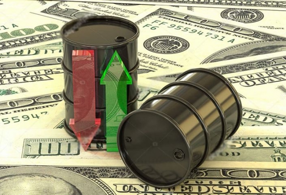 На нефтяные цены влияют геополитические факторы