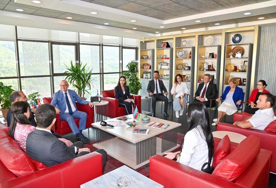 Şirvan şəhərinin nümayəndə heyəti Manisa şəhərinin qurtuluşuna həsr olunan tədbirlərdə iştirak edib