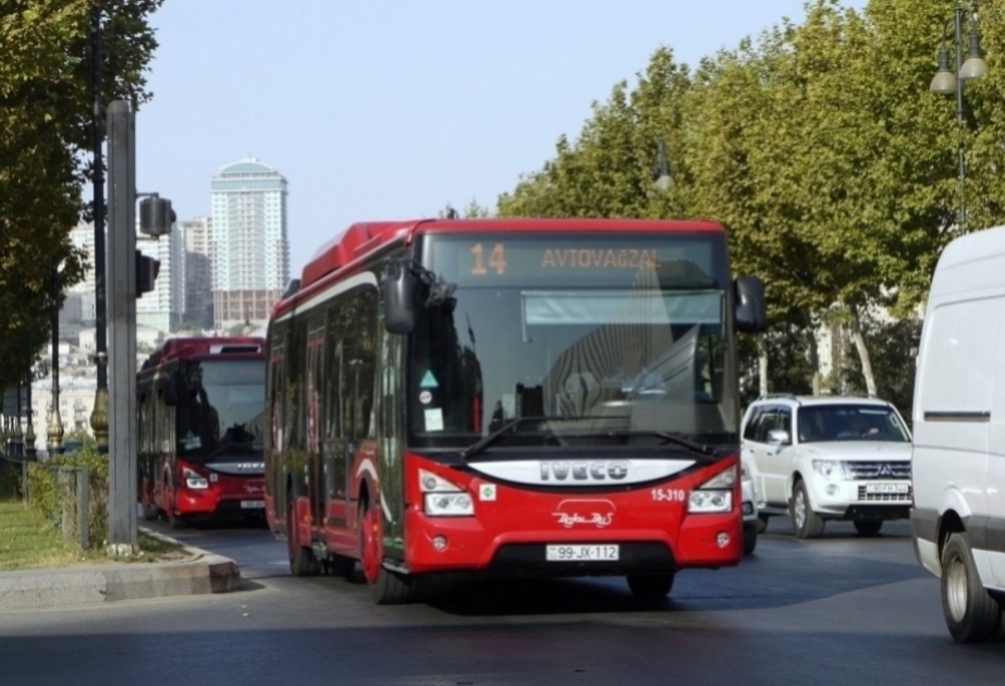 Paytaxtda avtobusların hərəkət intervalında gecikmələr müşahidə olunur -  SİYAHI