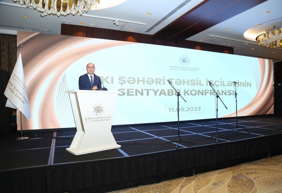 Emin Əmrullayev: 2026-cı ildə mövcud müəllimin sayının 10-15 faizinin yenilənməsini düşünürük
