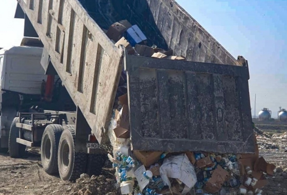 İstehlaka yararsız süd məhsulları məhv edilib