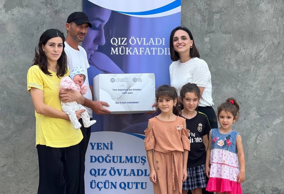 “Yeni doğulmuş qız övladları üçün qutu” layihəsi Sabirabadda davam edib