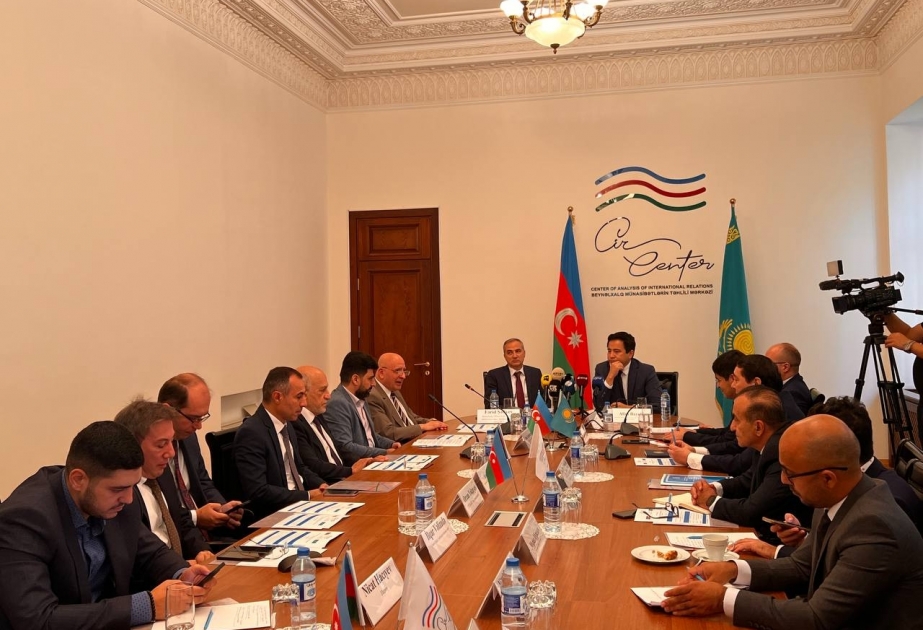 “Azərbaycan-Qazaxıstan: regional əməkdaşlıq” mövzusunda dəyirmi masa keçirilib