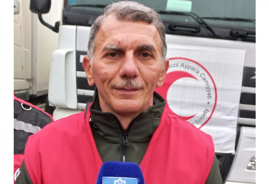Джейхун Мирзоев: Машина с продовольствием Российского общества Красного Креста прибыла в Ханкенди, идет разгрузка груза