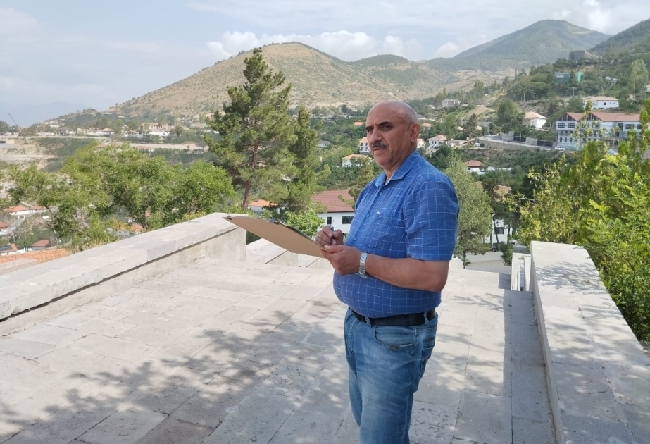 Doğma evə aparan otuzillik yol